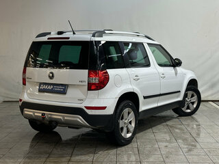 2016 Skoda Yeti I Рестайлинг, белый, 1180000 рублей, вид 3