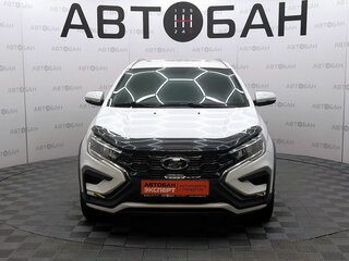 2024 Lada (ВАЗ) Vesta SW Cross I Рестайлинг (NG), белый, 1500000 рублей, вид 2