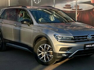 2018 Volkswagen Tiguan II, серый, 2750000 рублей, вид 1