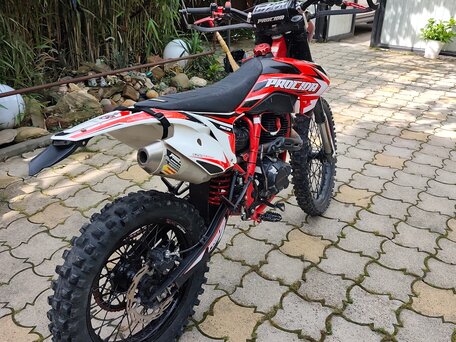 2023 Procida CB300F, красный, 110000 рублей, вид 2