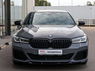 2022 BMW 5 серии 520i VII (G30/G31/G38) Рестайлинг, серый, 4098000 рублей, вид 2