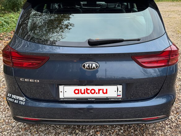 2018 Kia Ceed III, синий, 1750000 рублей - вид 5