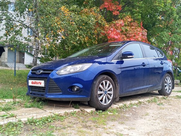 2014 Ford Focus III, синий, 700000 рублей