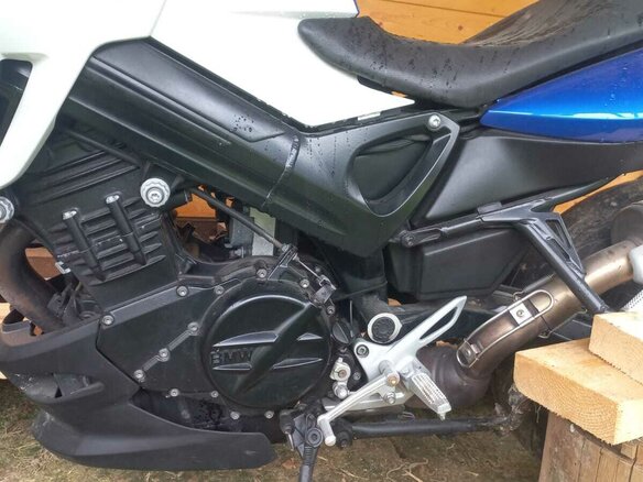 2013 BMW F 800 R, чёрный, 880000 рублей - вид 2