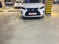 2021 Lexus RX 450h IV Рестайлинг, белый, 6850000 рублей - вид 1