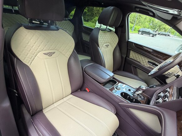 2021 Bentley Bentayga I Рестайлинг, фиолетовый, 19300000 рублей - вид 18