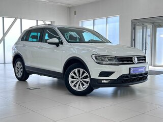 2017 Volkswagen Tiguan II, белый, 2520000 рублей, вид 3