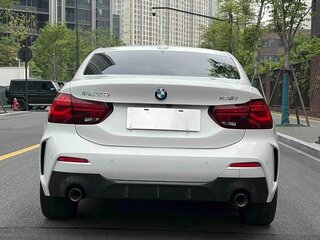 2023 BMW 1 серии 120i III (F52) Рестайлинг, белый, 1630000 рублей, вид 5
