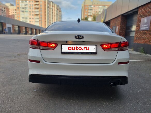 2020 Kia Optima IV Рестайлинг, белый - вид 22