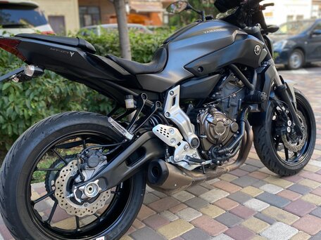 2014 Yamaha MT-07 (FZ-07), серый, 670000 рублей, вид 2