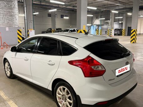 2013 Ford Focus III, белый, 650000 рублей, вид 5