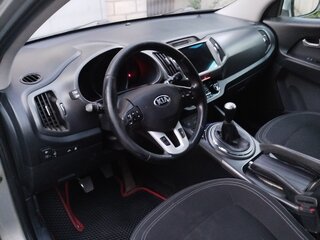 2010 Kia Sportage III, серебристый, 900000 рублей, вид 3