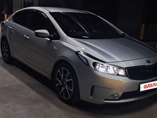2017 Kia Cerato III Рестайлинг (Classic), серебристый, 1420000 рублей, вид 1