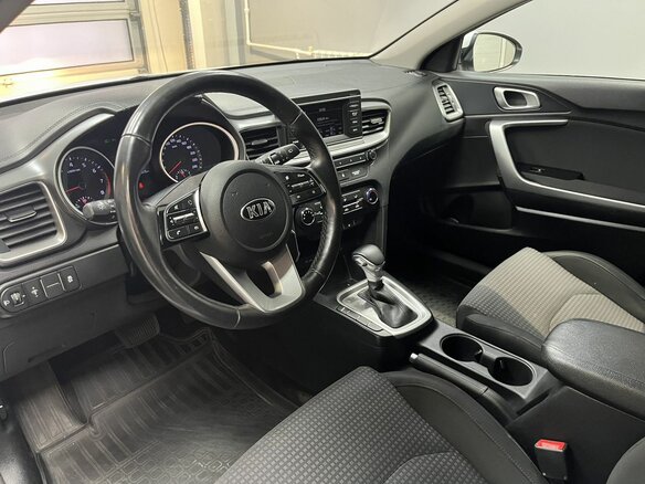 2019 Kia Ceed III, белый, 1550000 рублей - вид 8
