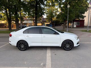 2020 Skoda Rapid II, белый, 1640000 рублей, вид 4