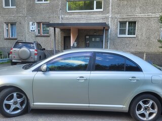 2006 Toyota Avensis II Рестайлинг, серебристый, 610000 рублей, вид 4
