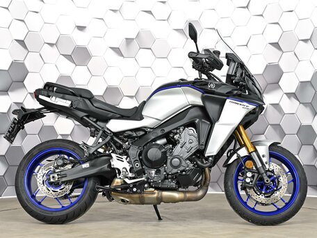 2023 Yamaha Tracer 9, серый, 1599000 рублей, вид 3