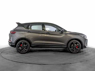 2026 Geely Coolray I Рестайлинг 2, серый, 2965000 рублей, вид 4