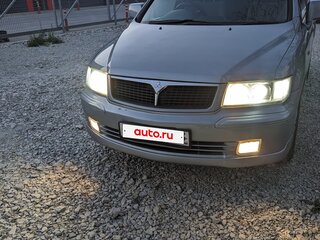 2001 Mitsubishi Chariot Grandis III, голубой, 650000 рублей, вид 4