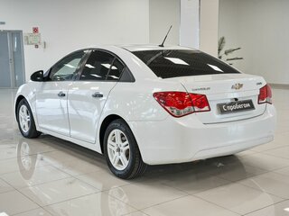 2010 Chevrolet Cruze I, белый, 460000 рублей, вид 4