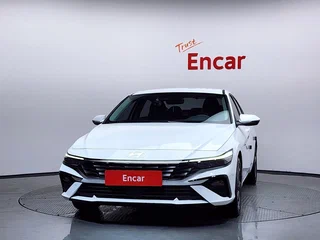 2026 Hyundai Avante VII Рестайлинг, белый, 2050000 рублей, вид 3