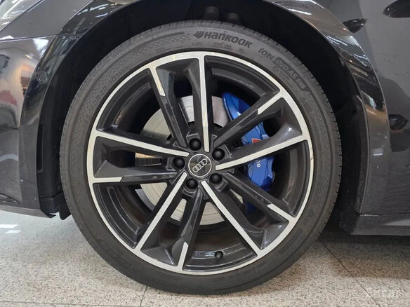 2024 Audi A7 55 TFSI e II (4K), чёрный, 9494304 рублей - вид 16