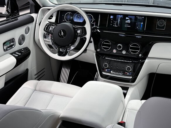 2026 Rolls-Royce Phantom Extended VIII (Series I), чёрный, 87500000 рублей - вид 14