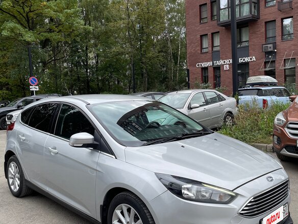 2018 Ford Focus III Рестайлинг, серебристый, 1150000 рублей - вид 4