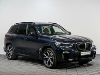 2019 BMW X5 M50d IV (G05/G18), чёрный, 6550000 рублей, вид 3