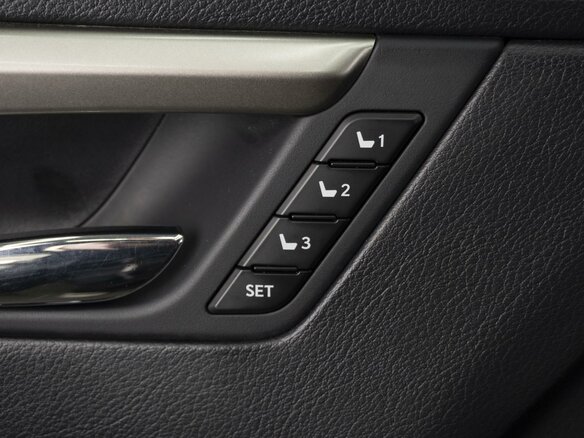 2016 Lexus RX 200t IV, чёрный, 3090000 рублей - вид 15