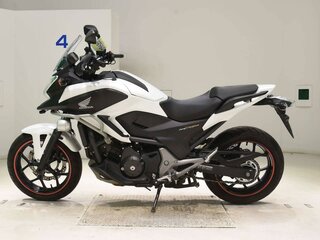 2014 Honda NC 750X, белый, 757000 рублей, вид 1