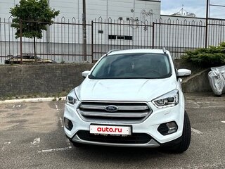 2019 Ford Kuga II Рестайлинг, белый, 1350000 рублей, вид 1