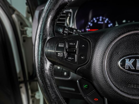 2014 Kia Carens III (RP), белый, 1179000 рублей - вид 16