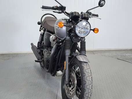 2017 Triumph Bonneville T120, серый, 899000 рублей, вид 3