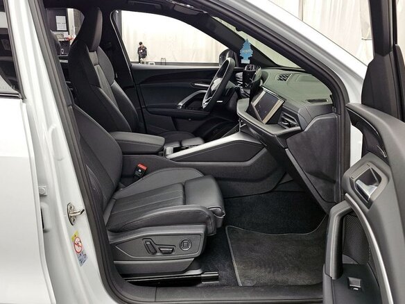 2025 Audi Q5 40 TDI III (GU), белый, 6800000 рублей - вид 7