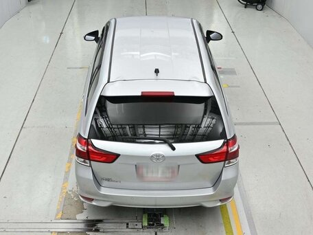 2021 Toyota Corolla Fielder XI (E160, E170) Рестайлинг 2, серый, 930000 рублей, вид 4