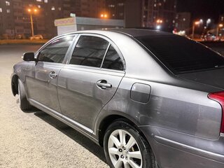 2007 Toyota Avensis II Рестайлинг, серый, 529999 рублей, вид 4