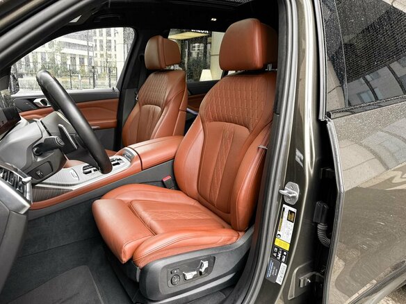 2023 BMW X7 40i I (G07) Рестайлинг, зелёный, 11790000 рублей - вид 24