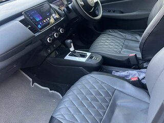 2020 Honda Fit IV, серый, 1400000 рублей, вид 5