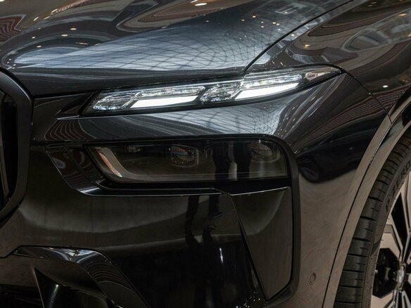 2026 BMW X7 40d I (G07) Рестайлинг, чёрный, 17490000 рублей - вид 33