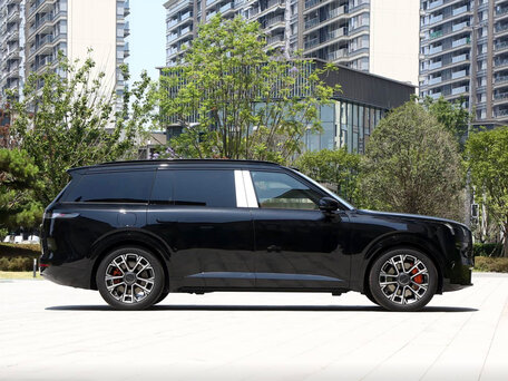 2026 Lynk & Co 900, чёрный, 7449000 рублей, вид 5