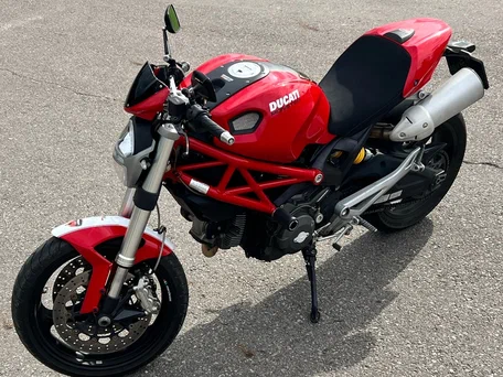 2008 Ducati Monster 696, красный, 399000 рублей, вид 3
