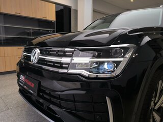2025 Volkswagen Teramont X I Рестайлинг (China Market), чёрный, 5270000 рублей, вид 4