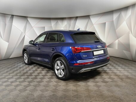 2021 Audi Q5 45 TFSI II (FY) Рестайлинг, синий, 4540000 рублей, вид 4