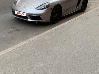 2017 Porsche Cayman III 718 (982), серый, 6300000 рублей, вид 2