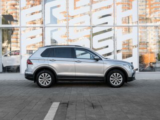 2021 Volkswagen Tiguan II Рестайлинг, серый, 2375000 рублей, вид 5
