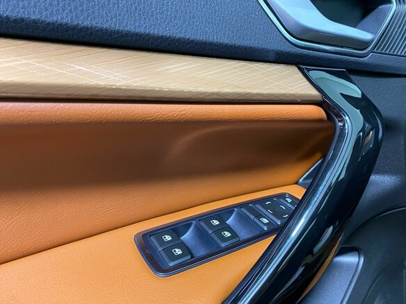 2024 Lada (ВАЗ) Vesta SW Cross I Рестайлинг (NG), белый - вид 15