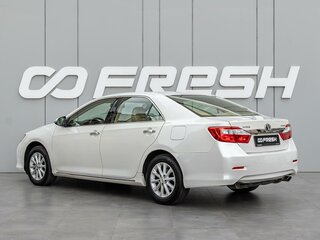 2011 Toyota Camry VII (XV50), белый, 1740000 рублей, вид 2