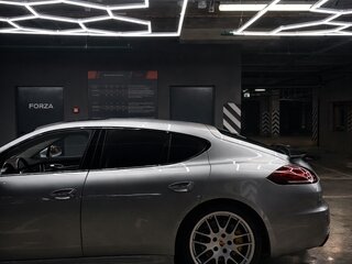 2015 Porsche Panamera GTS I Рестайлинг, серебристый, 4050000 рублей, вид 5
