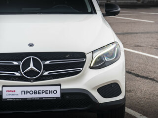 2017 Mercedes-Benz GLC 300 I (X253), белый, 2799000 рублей, вид 3